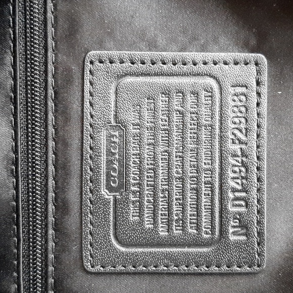 NEW! VINTAGE COACH 2014 "Charlie" Black Leather Kangaroo Pouch Hobo Shoulder Bag - Picture 9 of 11